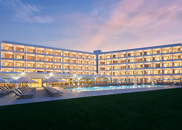 Maris Grand Waterpark Resort Protaras